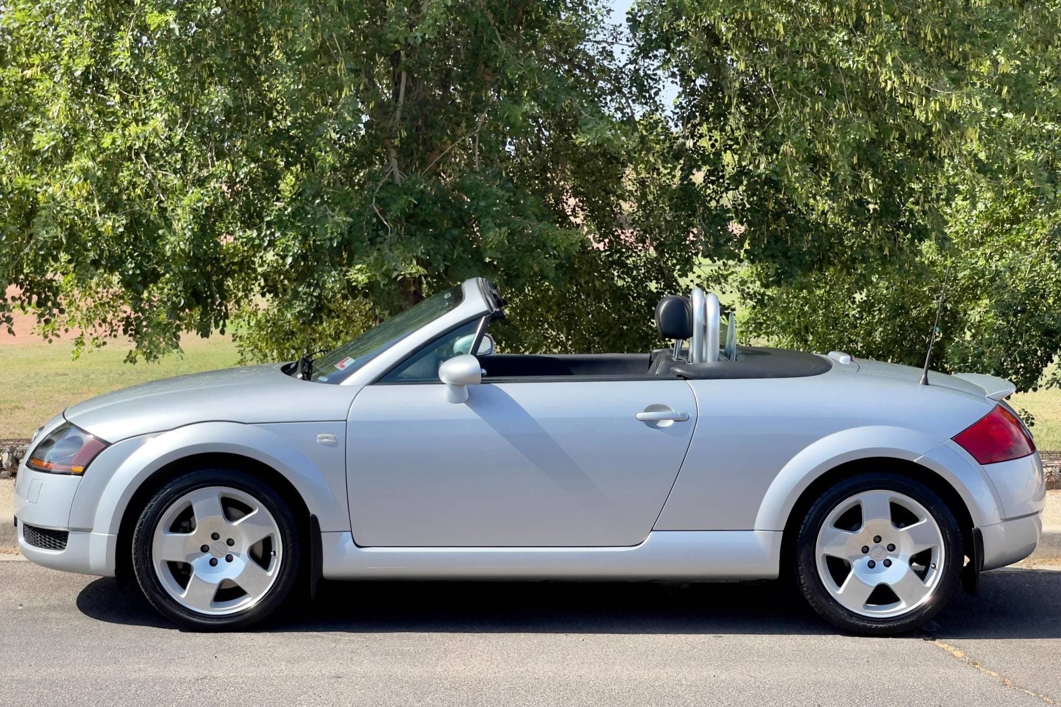 2001 Audi TT sold for $6,561