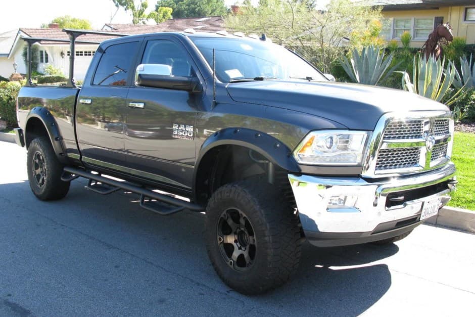 2017 Dodge Ram (2009-2023) sold for $42,000