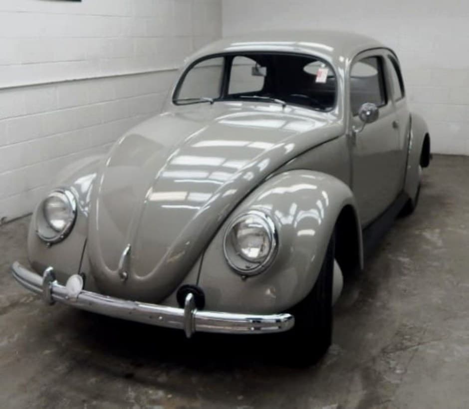 1951 Volkswagen Beetle (Split Window) sold for $41,500