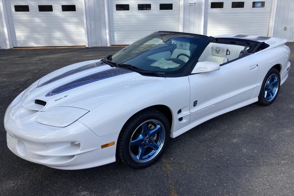 1999 Pontiac Firebird (1993-2002) sold for $62,000