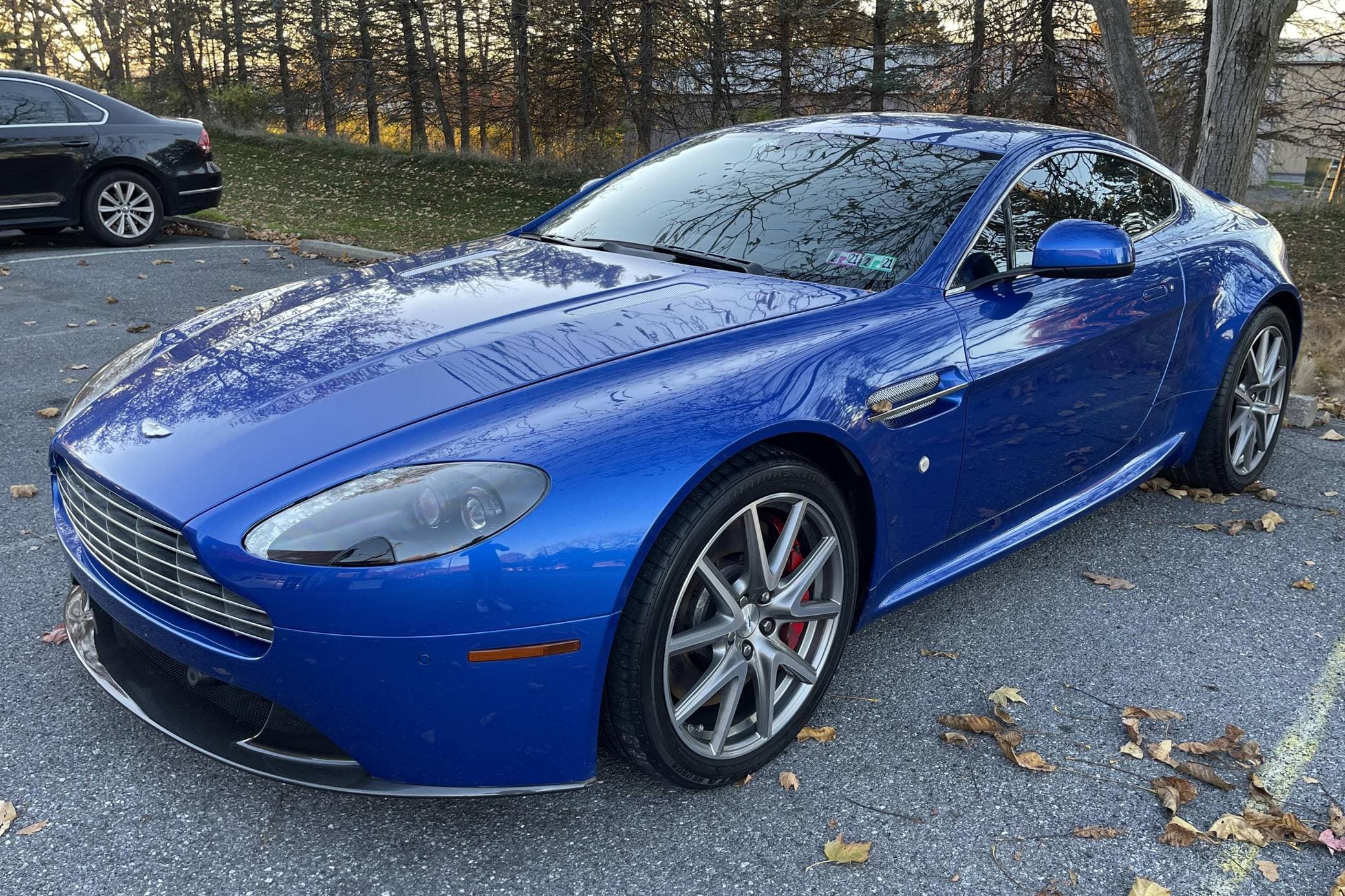 2015 Aston Martin Vantage sold for $41,250