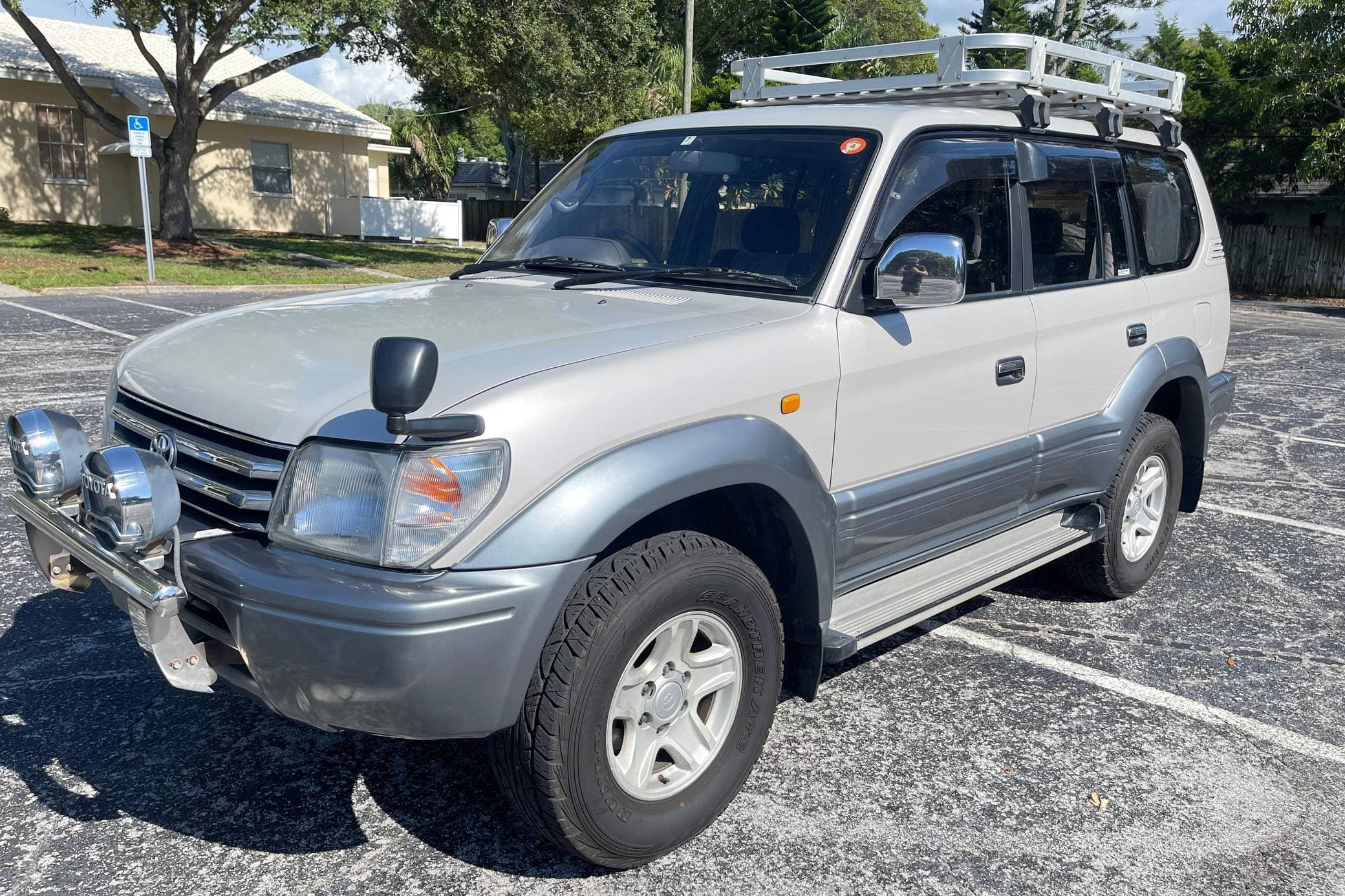 1996 Toyota Land Cruiser sold for $12,000