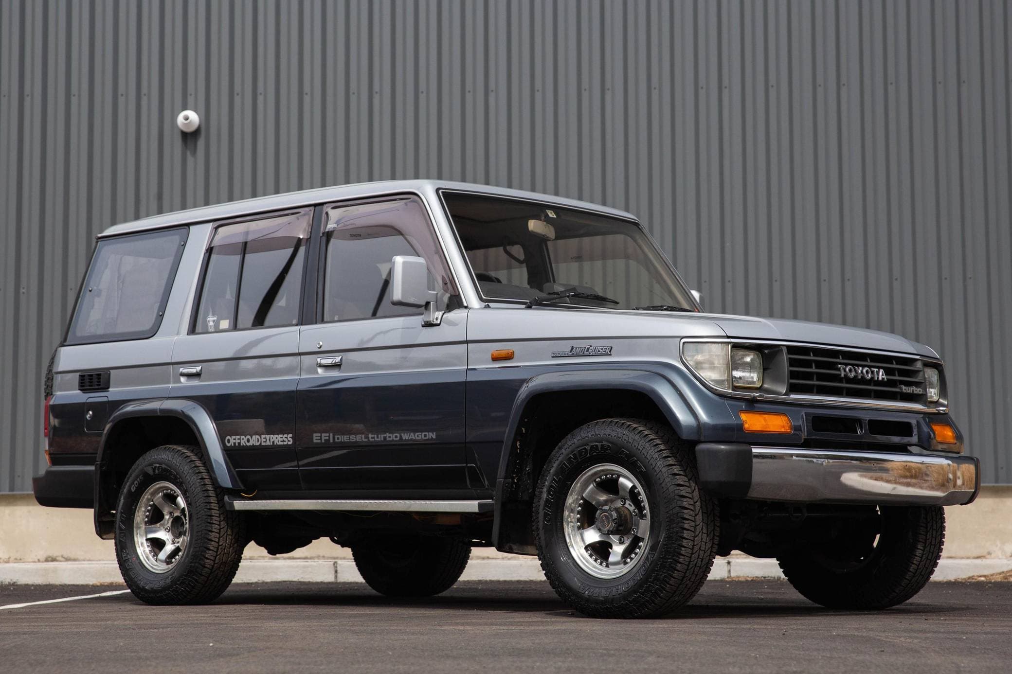 1992 Toyota Land Cruiser sold for $14,000