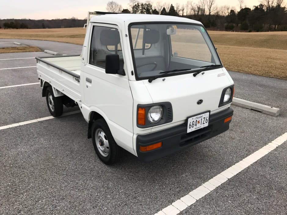1989 Subaru Sambar sold for $8,200