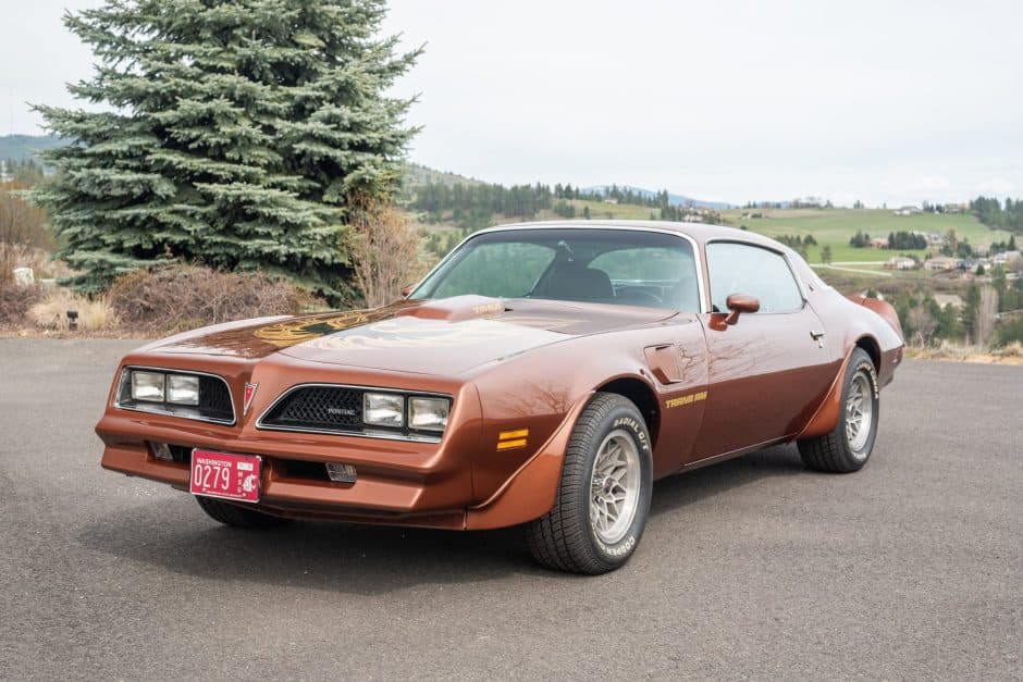 1978 Pontiac Firebird (1970-1981) sold for $30,250