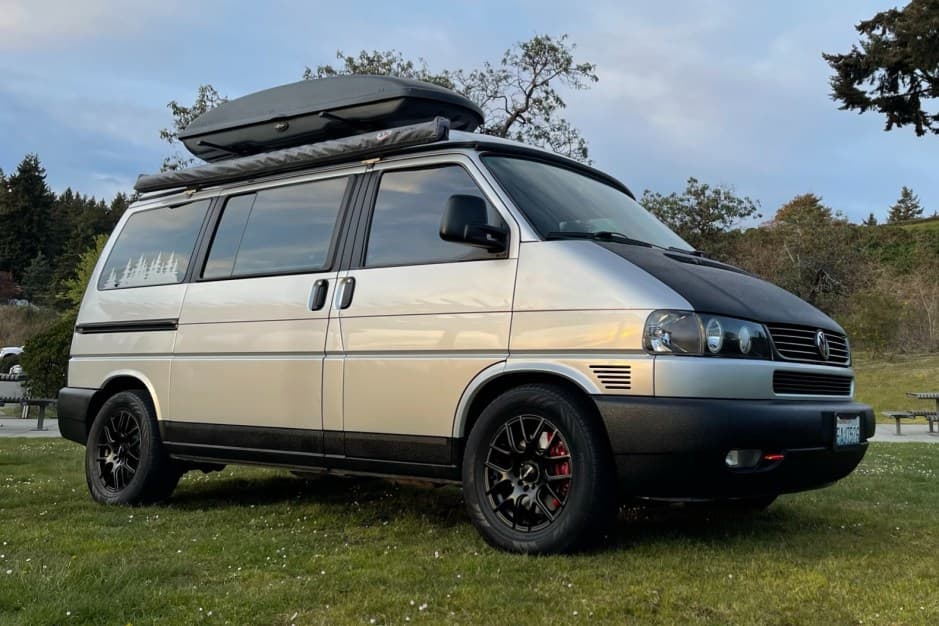 2003 Volkswagen EuroVan sold for $31,600