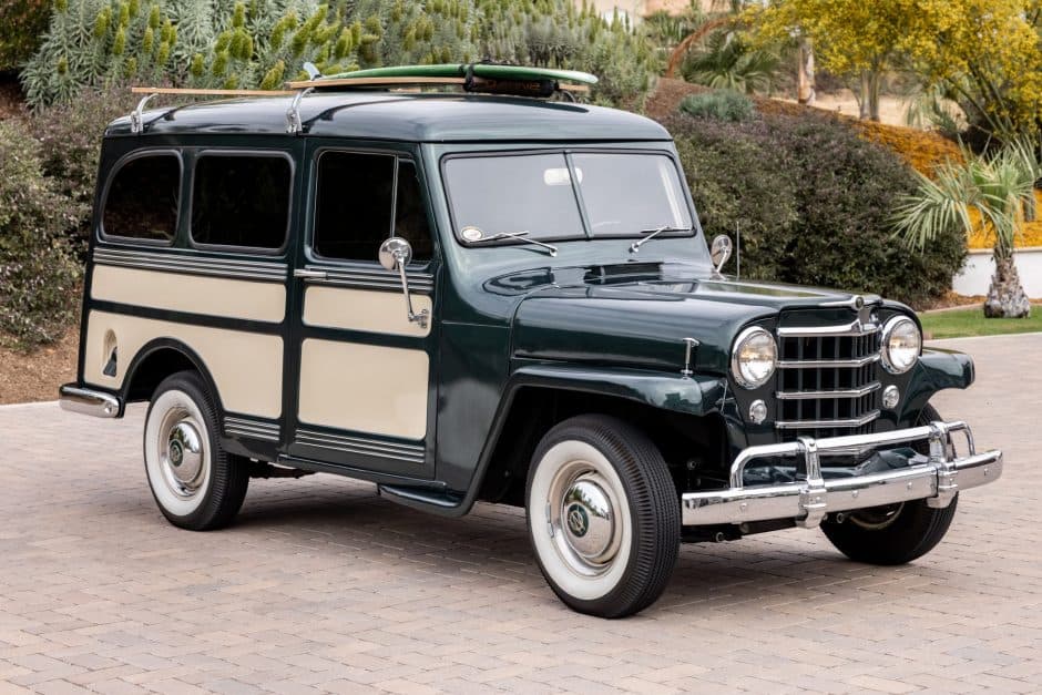 1952 Willys Jeep Wagon sold for $26,444