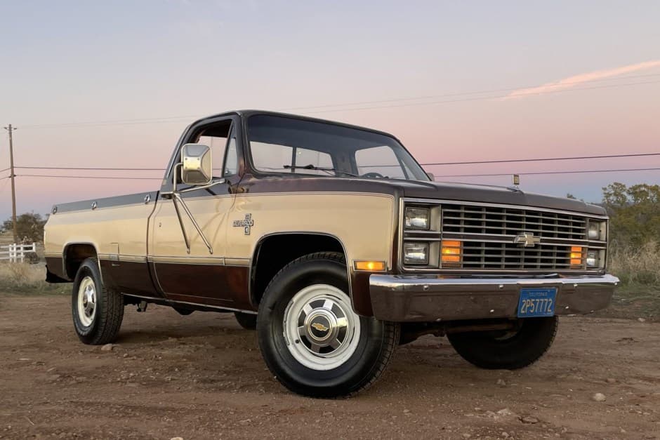 1984 Chevrolet C/K (1973-1991) sold for $9,300