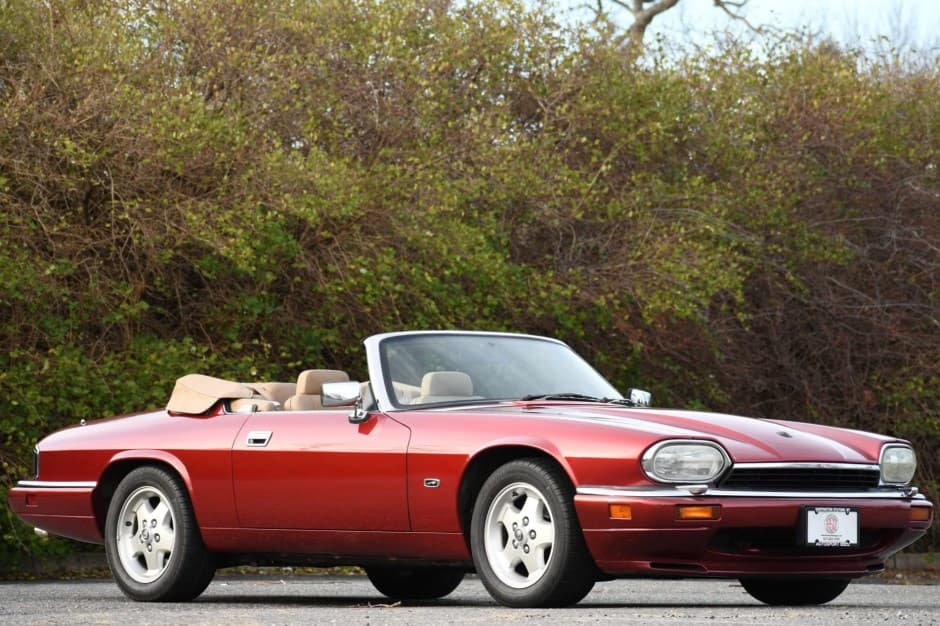 1994 Jaguar XJS sold for $23,500