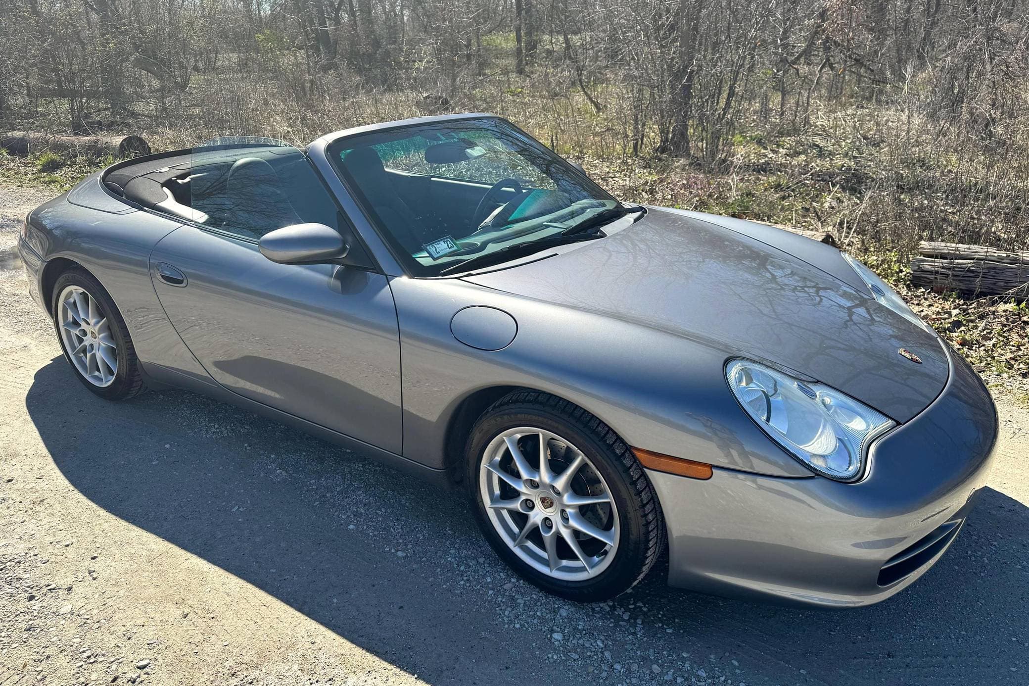 2004 Porsche 996 911 sold for $20,196