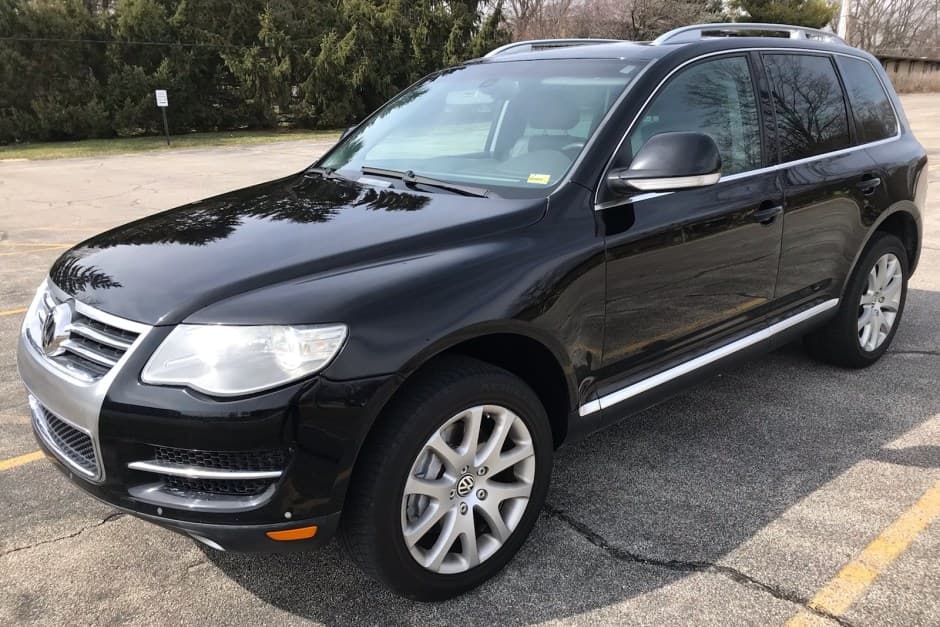 2008 Volkswagen Touareg sold for $10,000