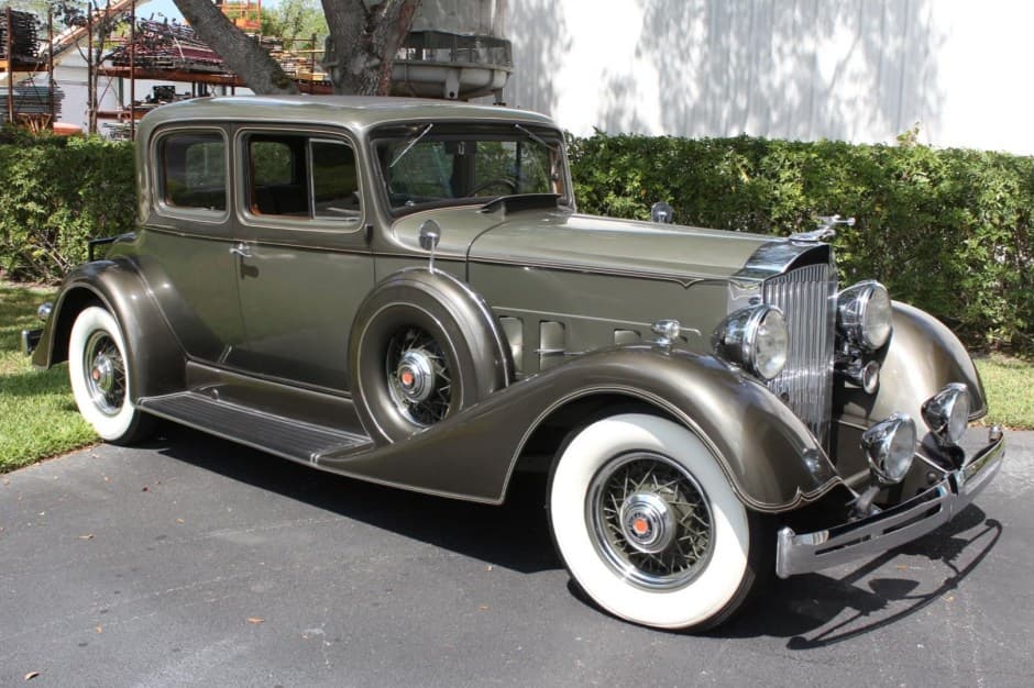1934 Packard Eight sold for $64,000