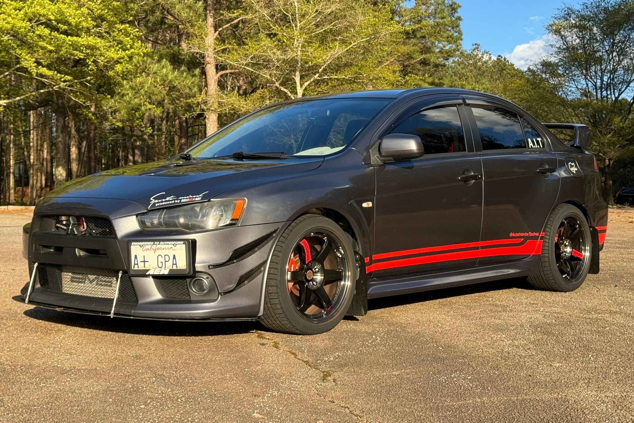 2011 Mitsubishi Lancer Evolution sold for $19,250