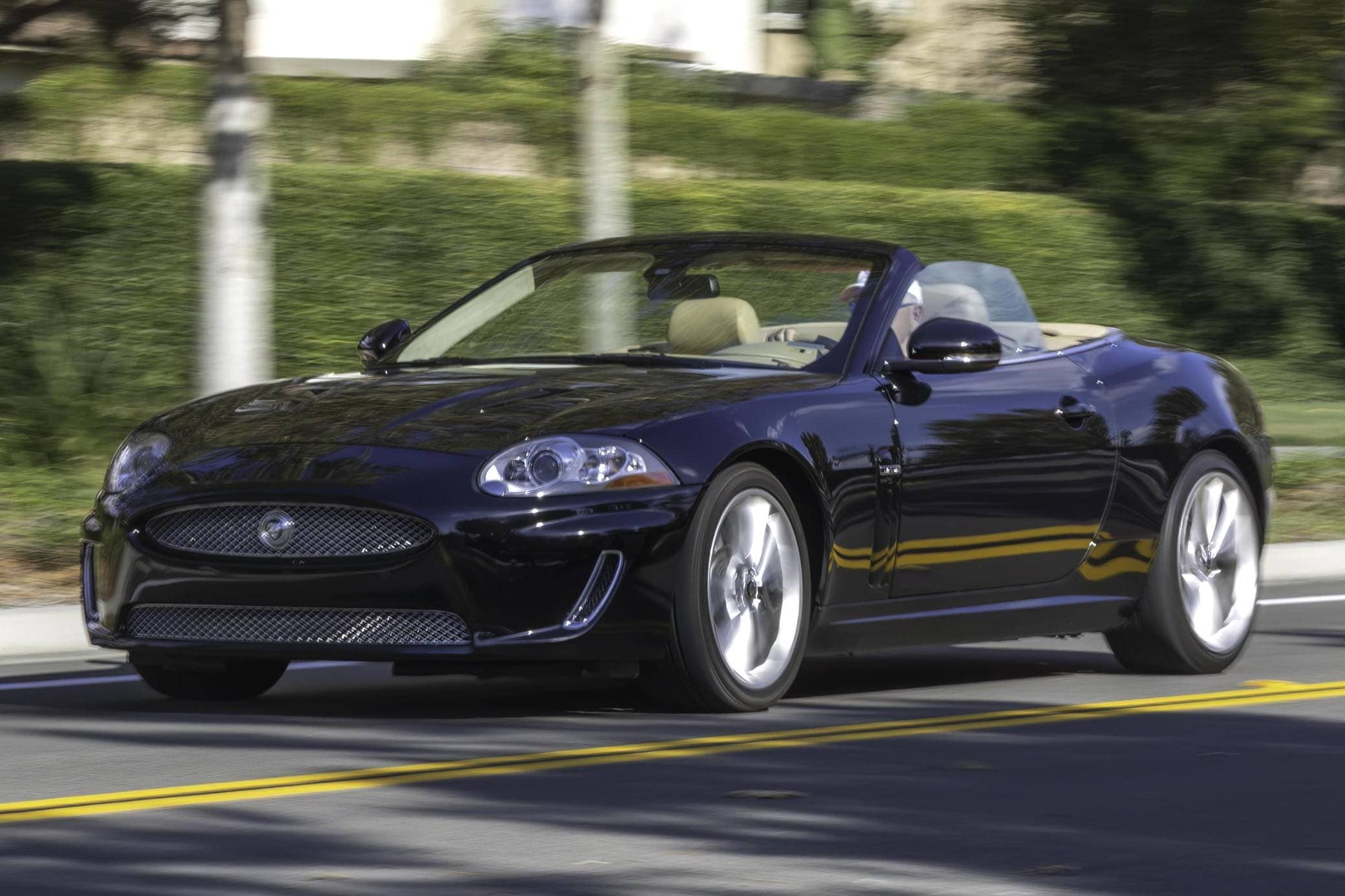 2010 Jaguar XKR sold for $20,001