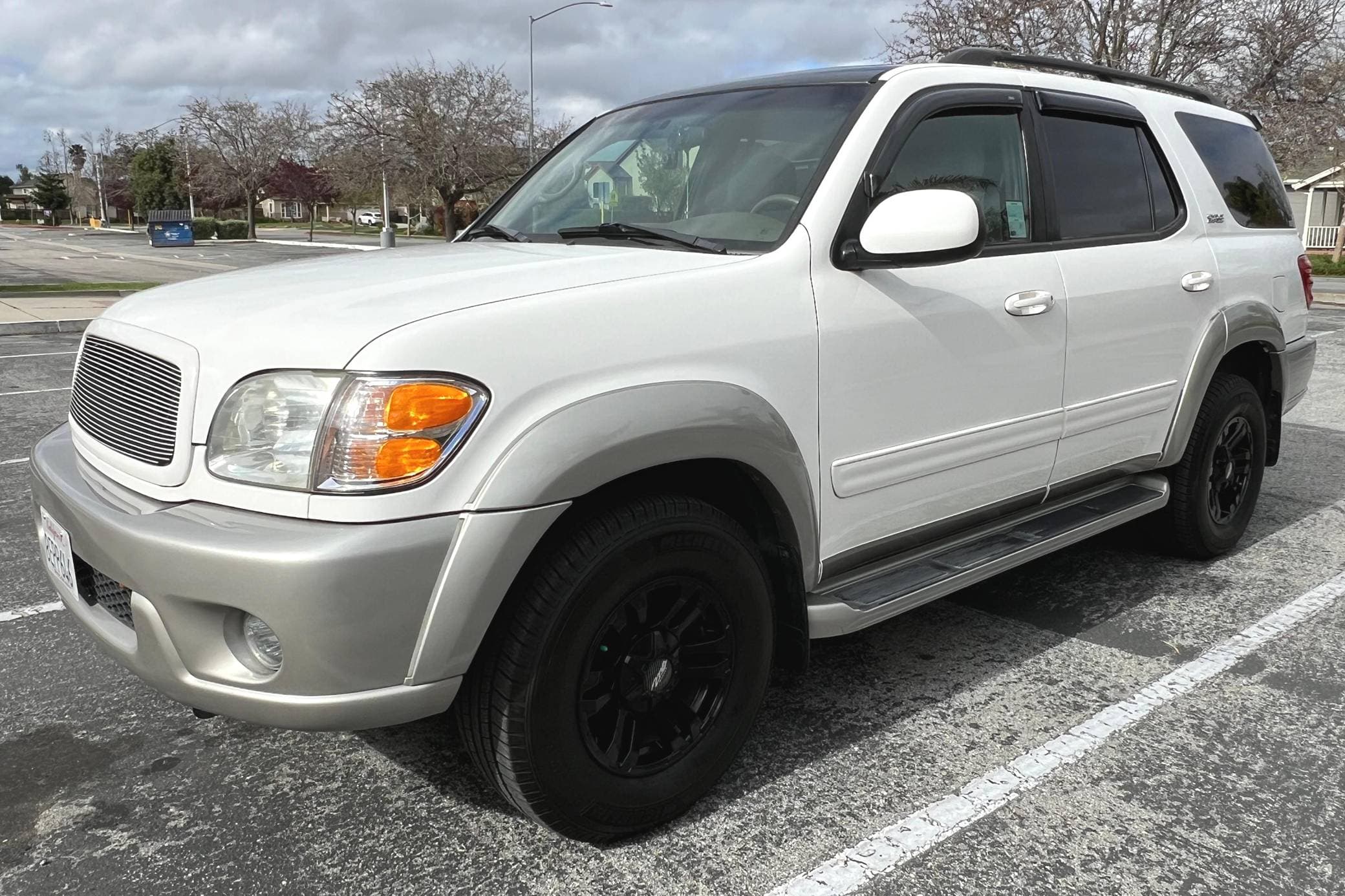 2003 Toyota Sequoia sold for $10,500