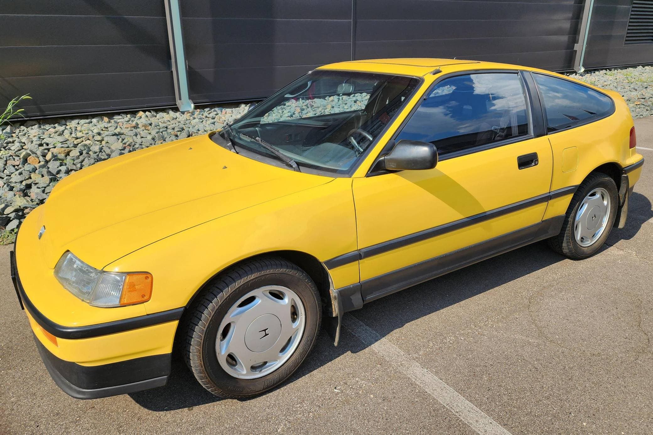1989 Honda CRX sold for $11,200