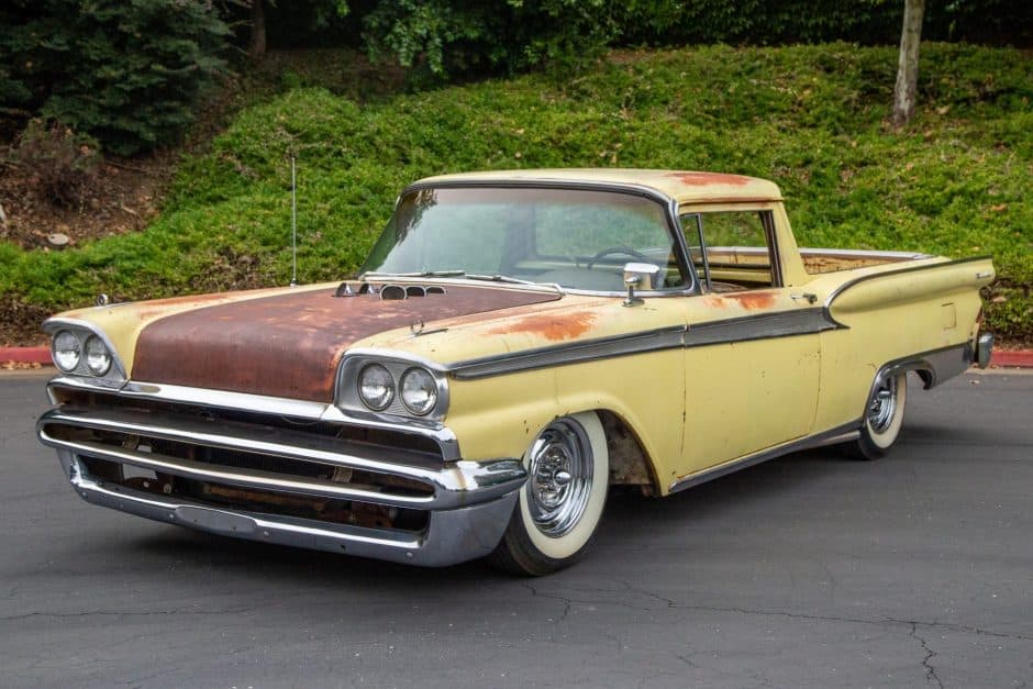 1959 Ford Ranchero sold for $9,000