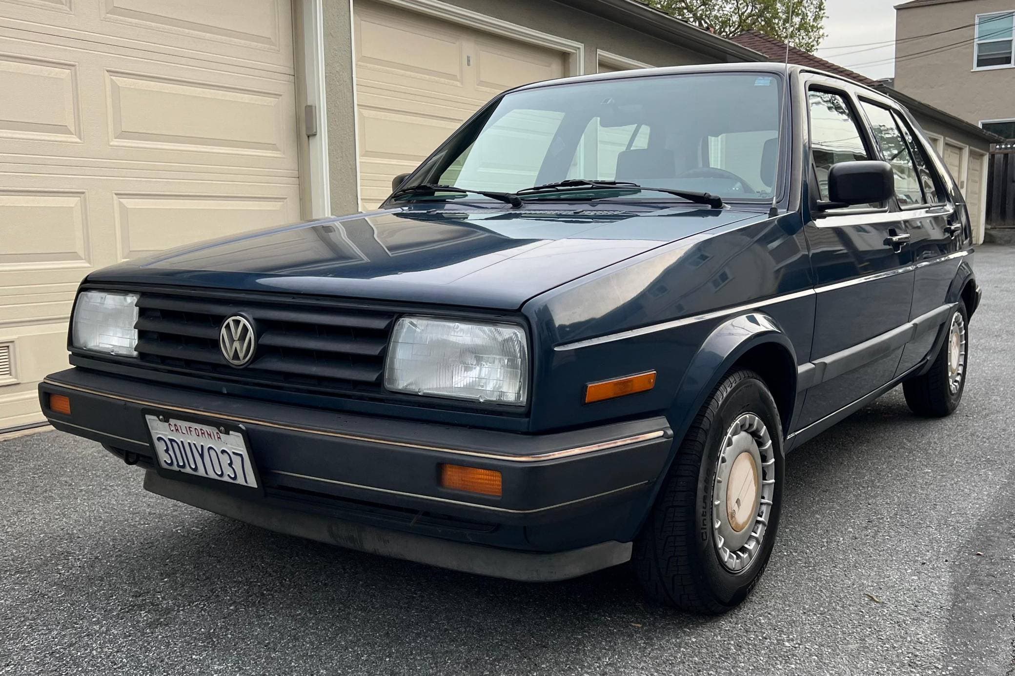 1988 Volkswagen Golf sold for $4,550