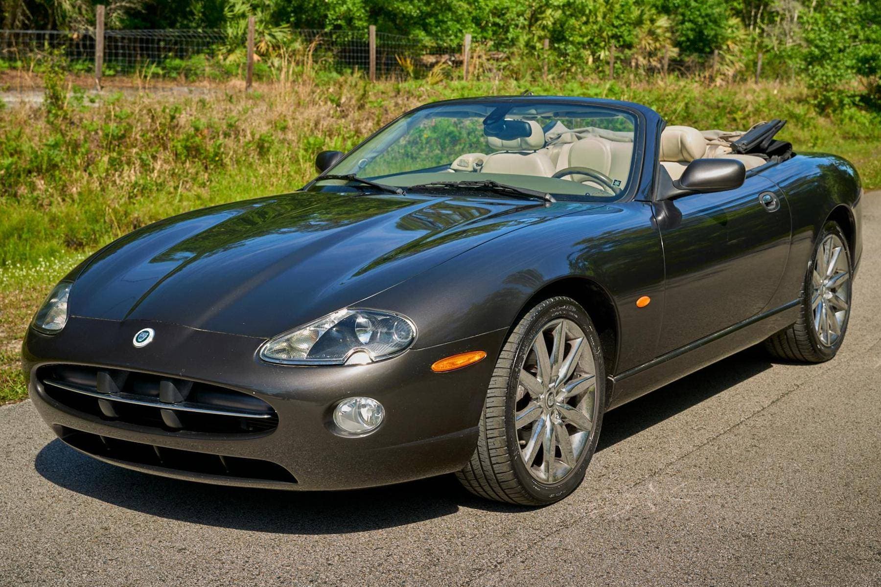 2006 Jaguar XK8 sold for $8,900