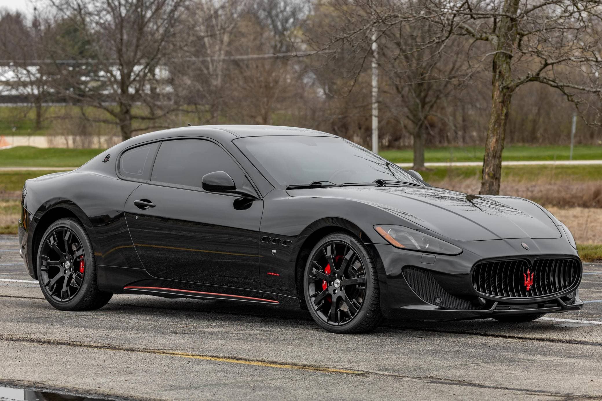2013 Maserati GranTurismo sold for $28,650