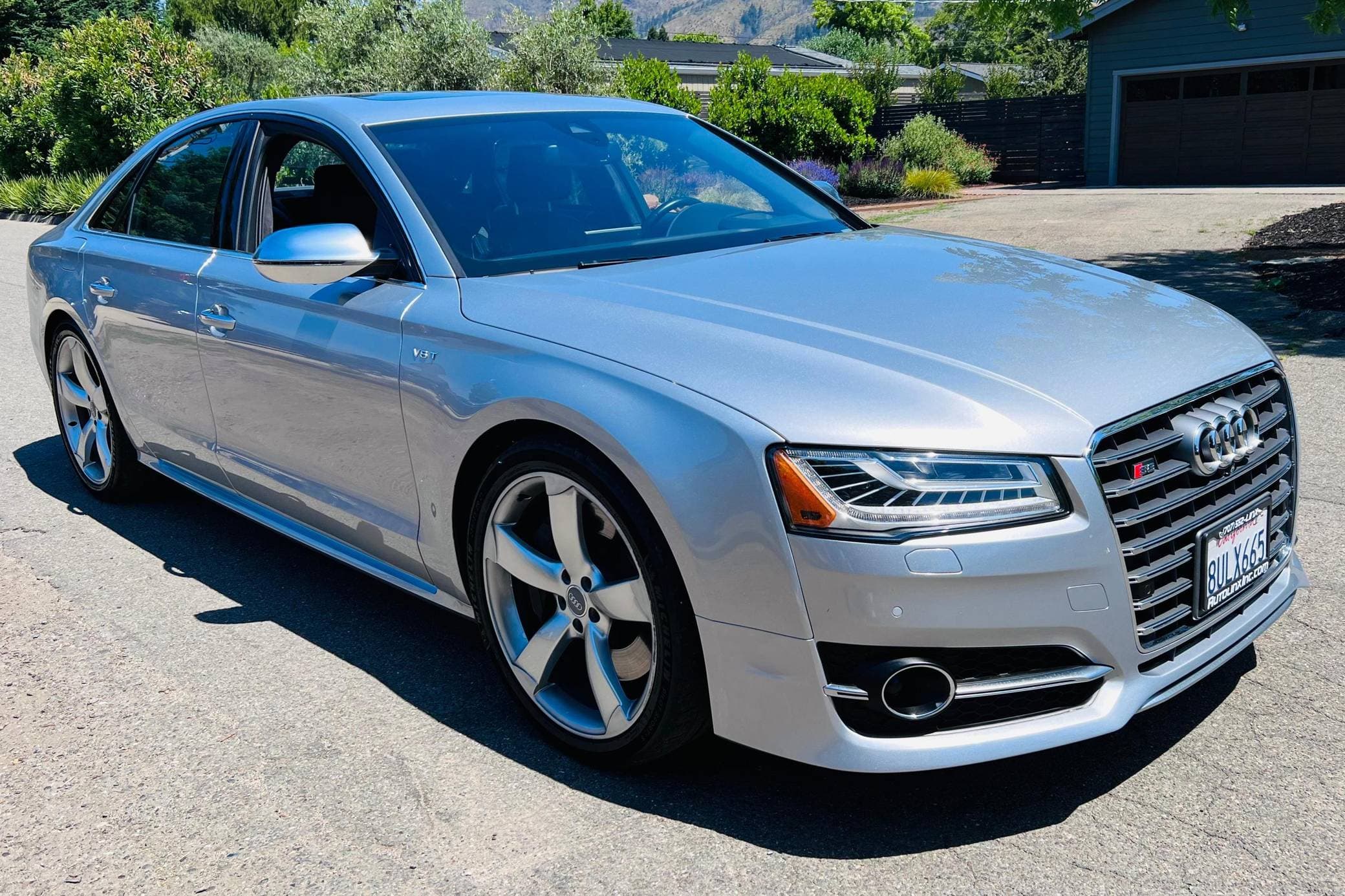2016 Audi S8 sold for $31,750