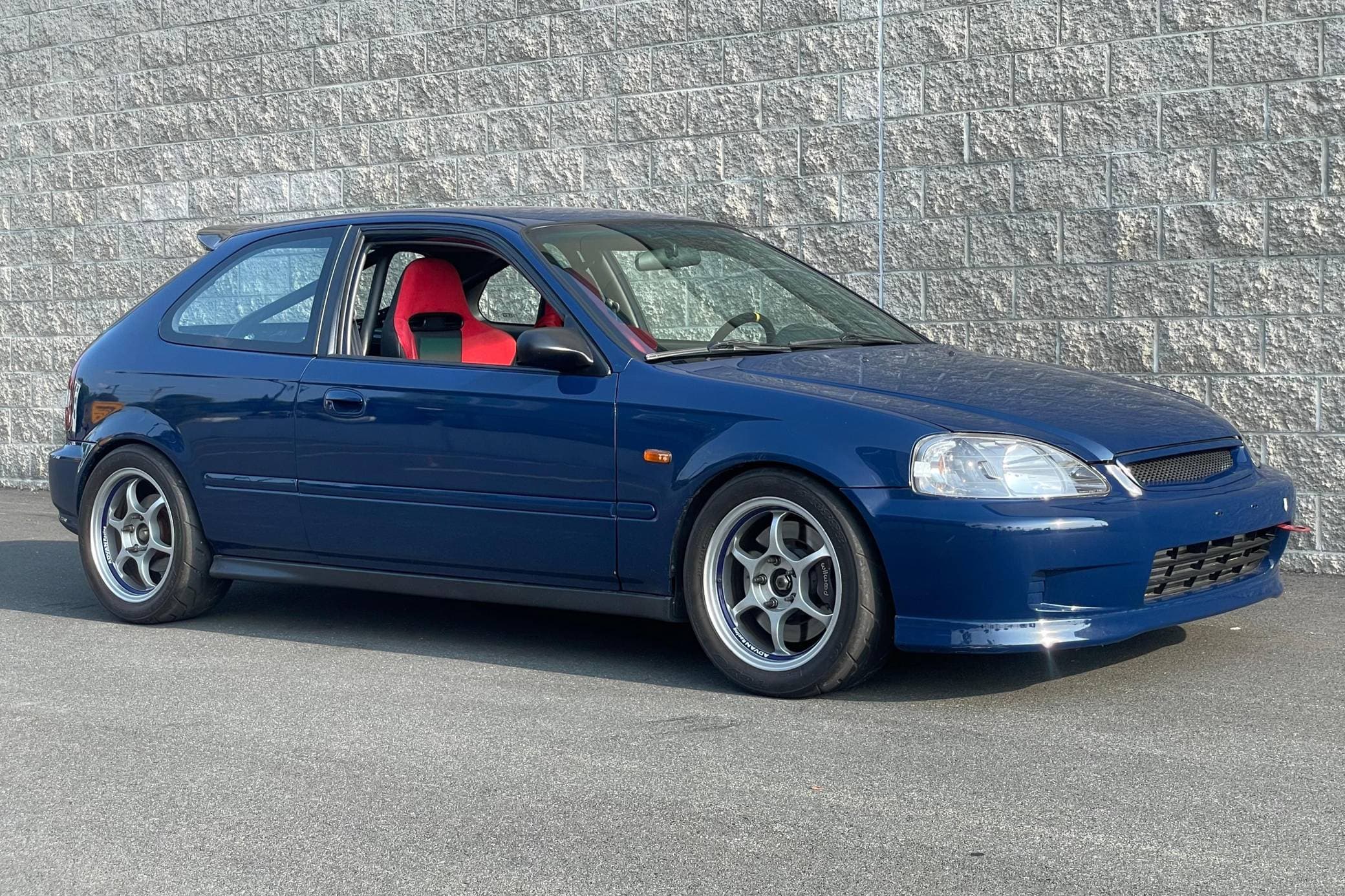 1997 Honda Civic sold for $9,600