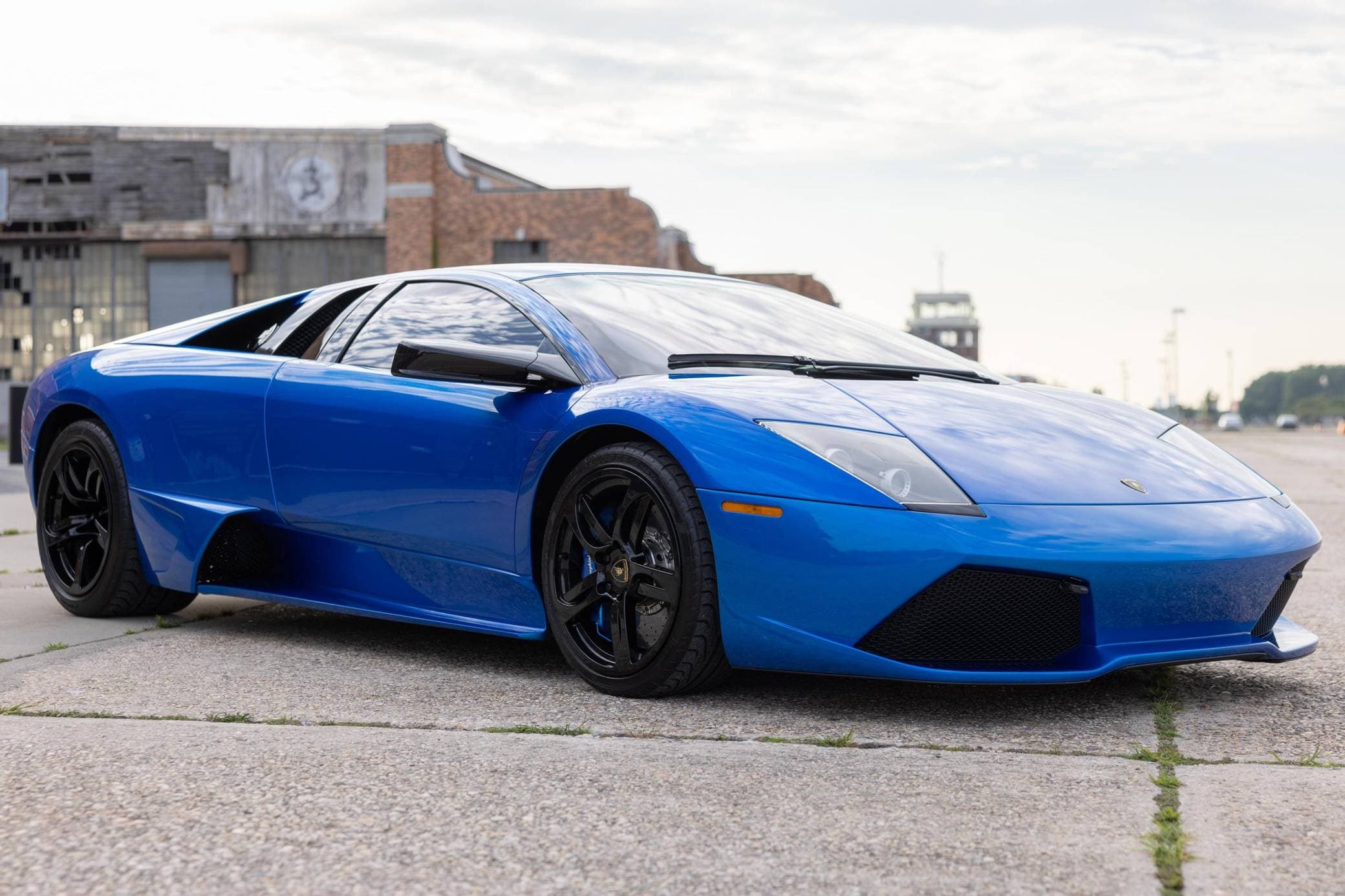 2007 Lamborghini Murcielago sold for $710,000