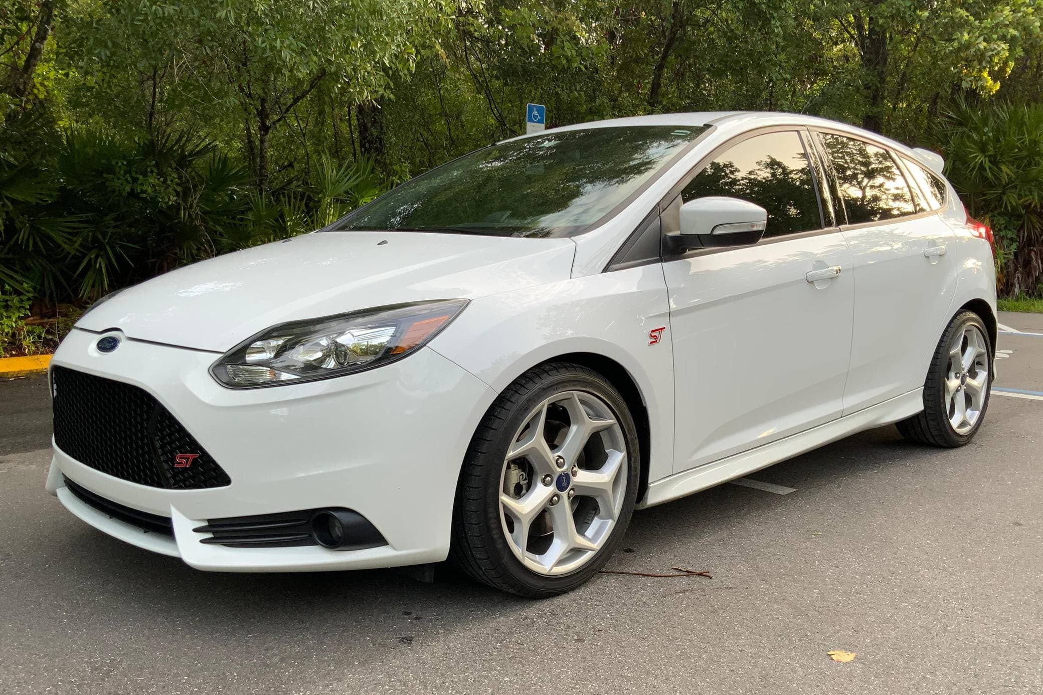 2014 Ford Focus sold for $23,000