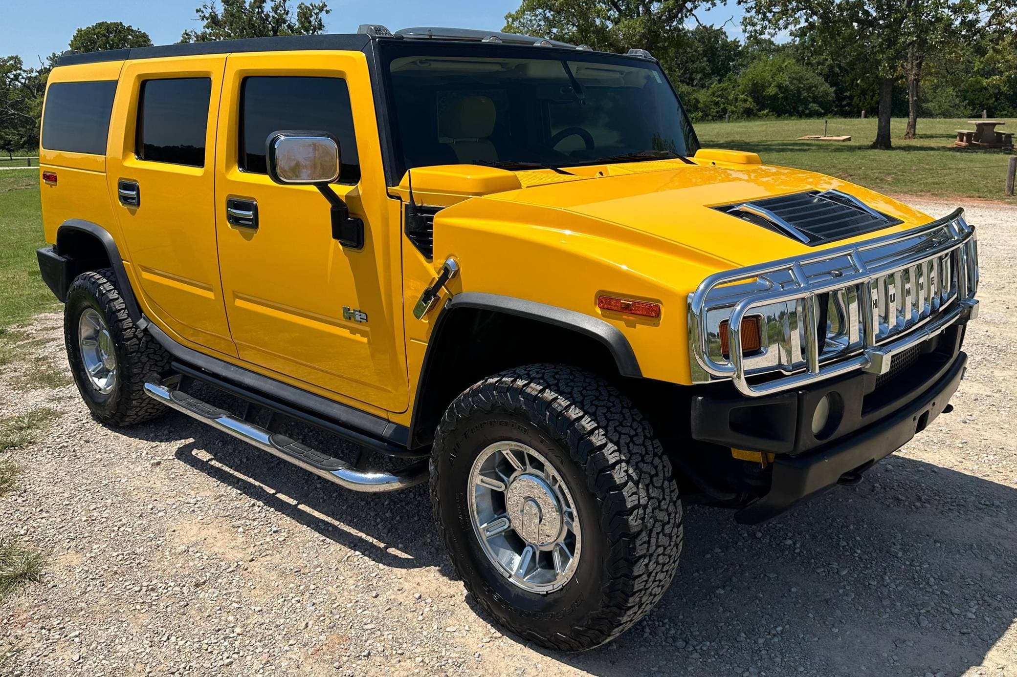 2005 Hummer H2 sold for $12,100