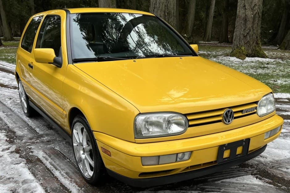 1999 Volkswagen GTI Mk3 sold for $15,337