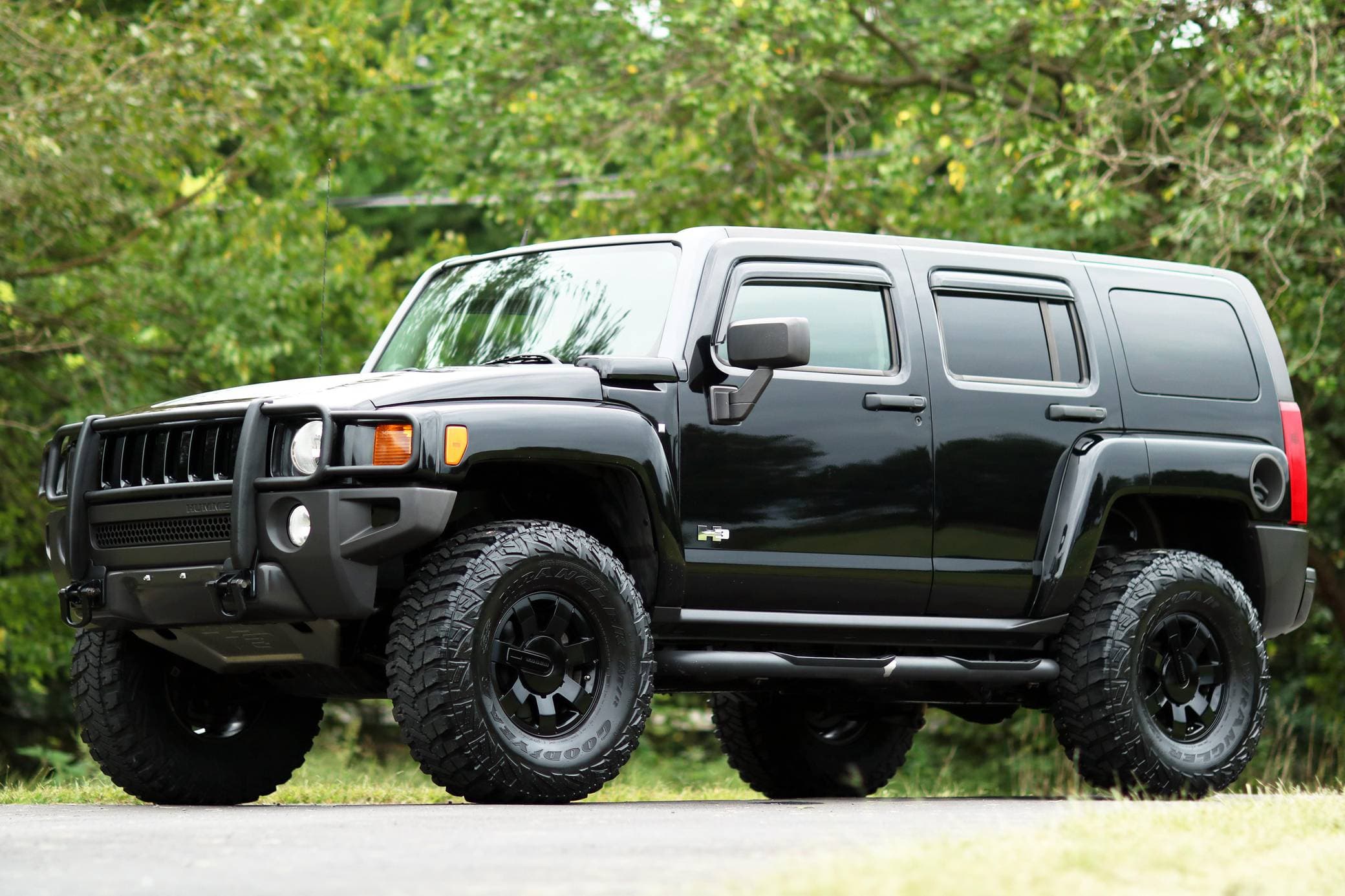 2007 Hummer H3 sold for $12,000