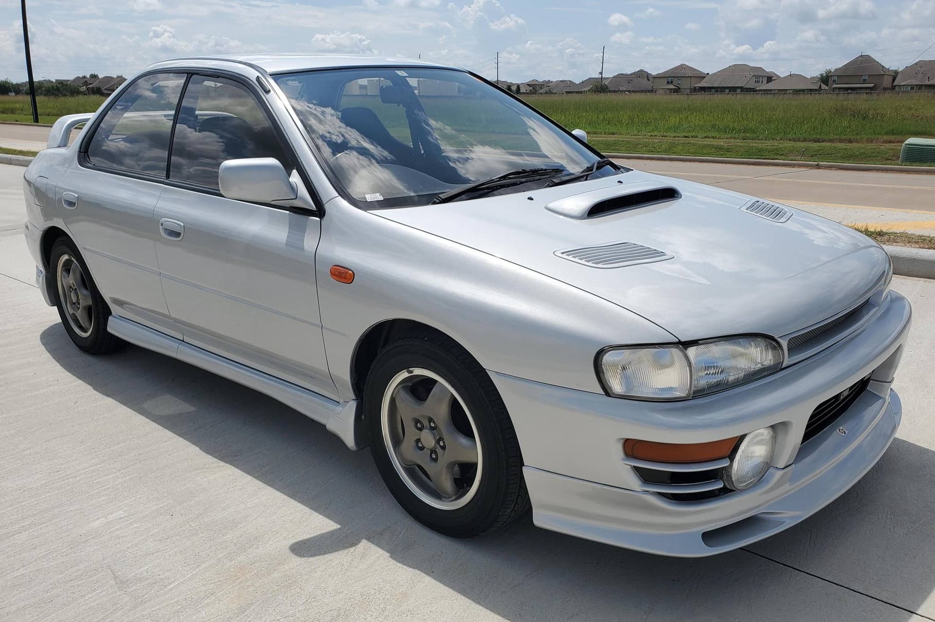1992 Subaru Impreza sold for $14,100