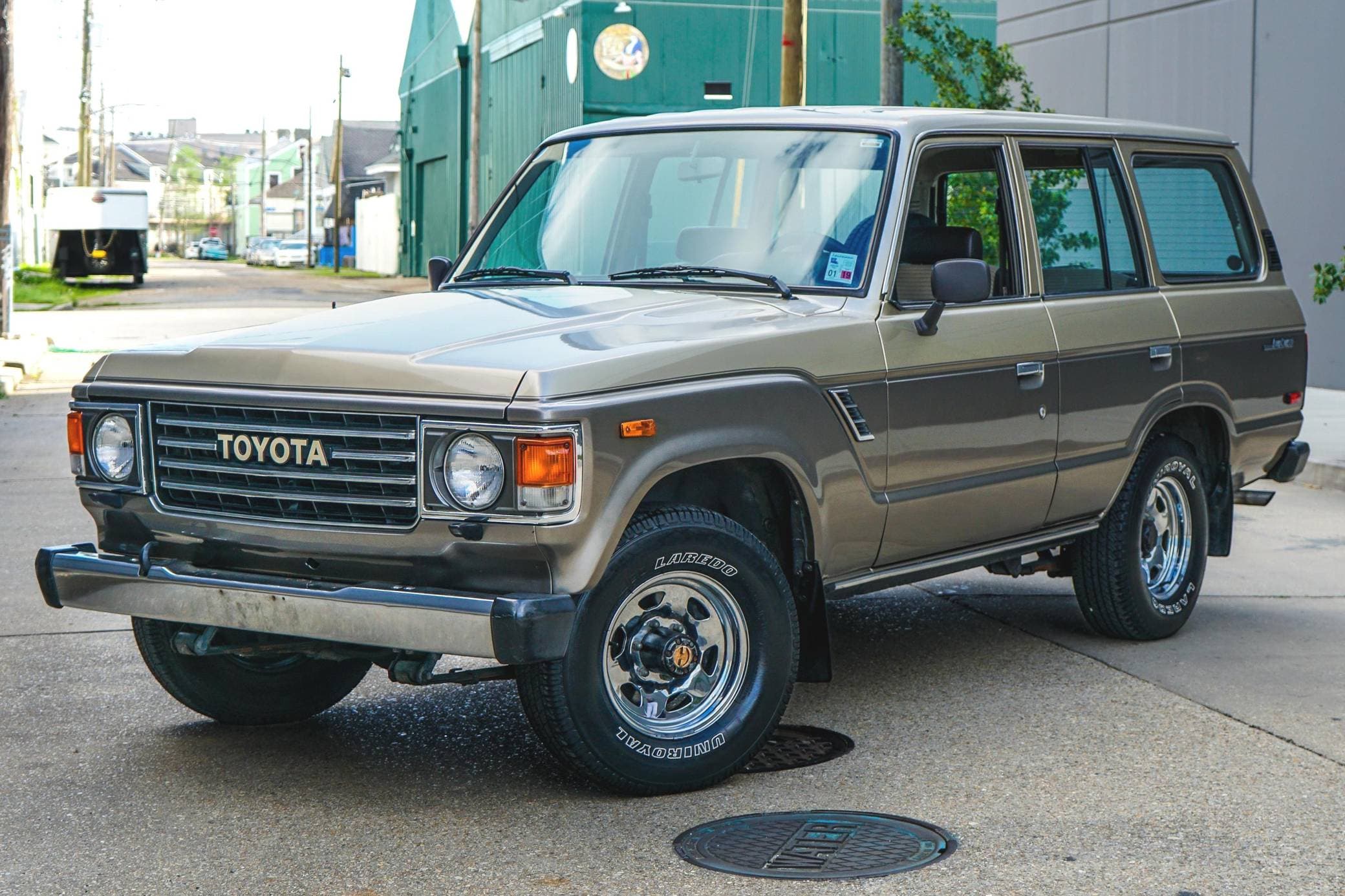 1987 Toyota Land Cruiser sold for $17,000