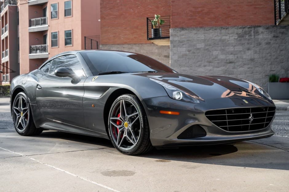 2017 Ferrari California sold for $143,500