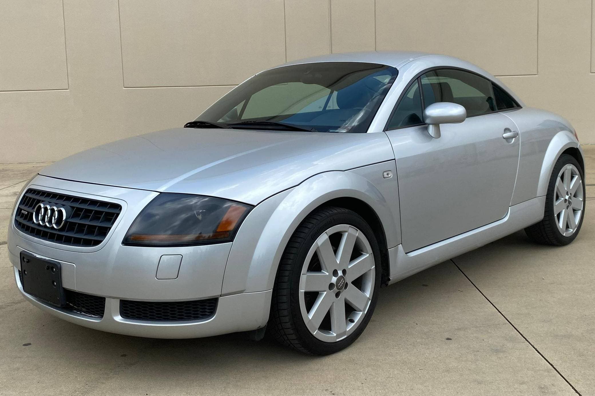 2003 Audi TT sold for $6,300