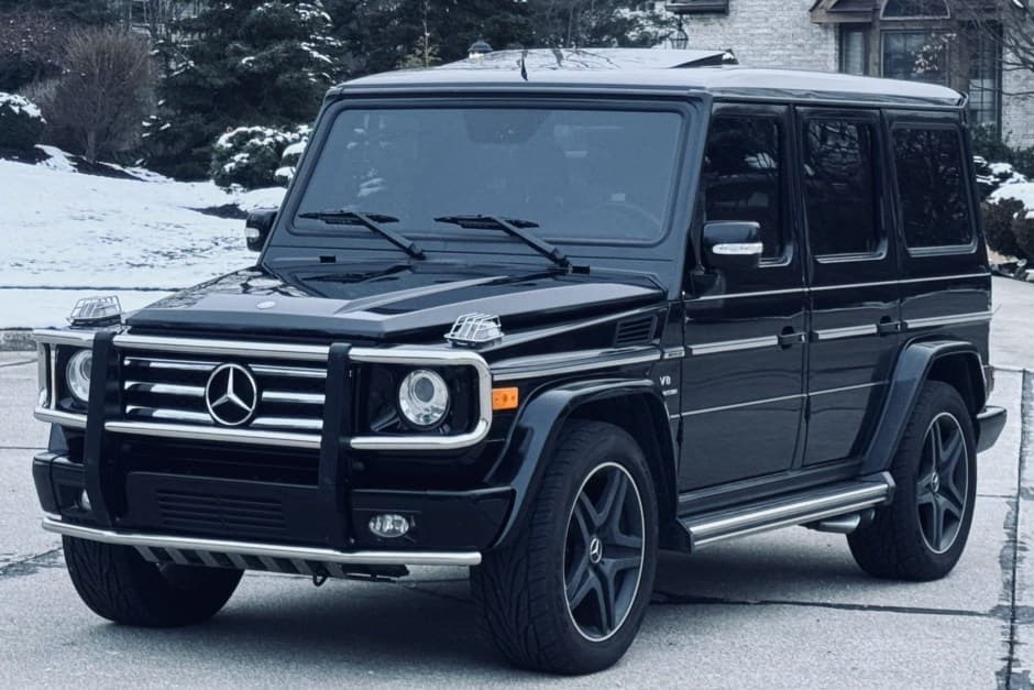 2010 Mercedes-Benz W463 G-Class AMG (1990-2018) sold for $43,000