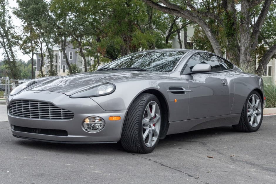 2004 Aston Martin Vanquish sold for $53,000