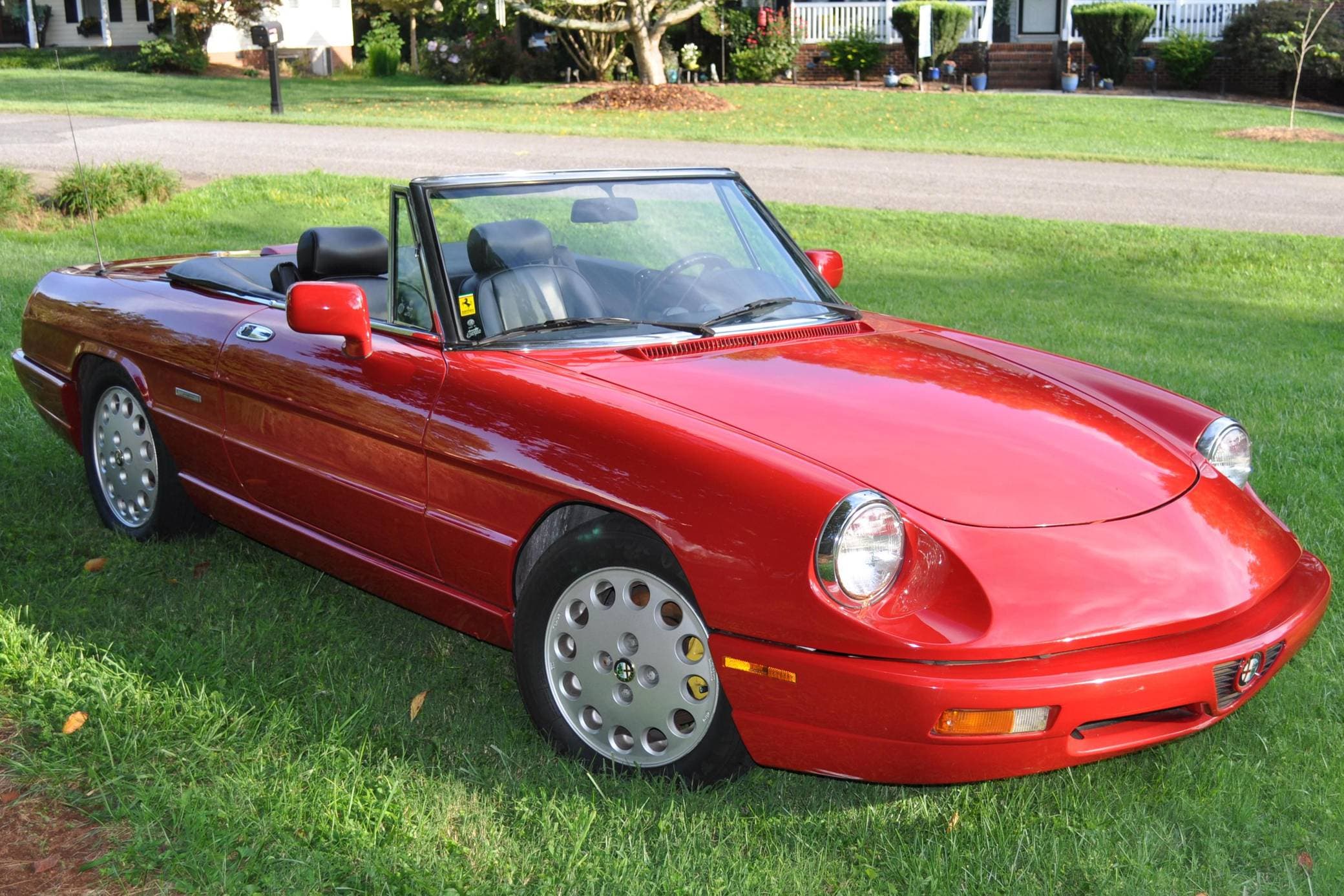 1991 Alfa Romeo Spider sold for $8,100