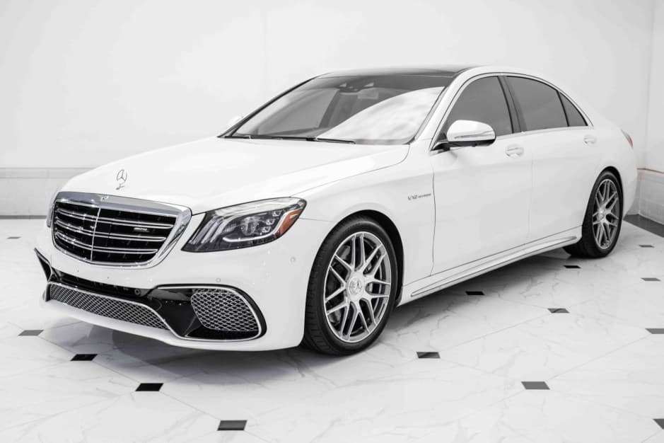 2020 Mercedes-Benz W222 S-Class sold for $115,000
