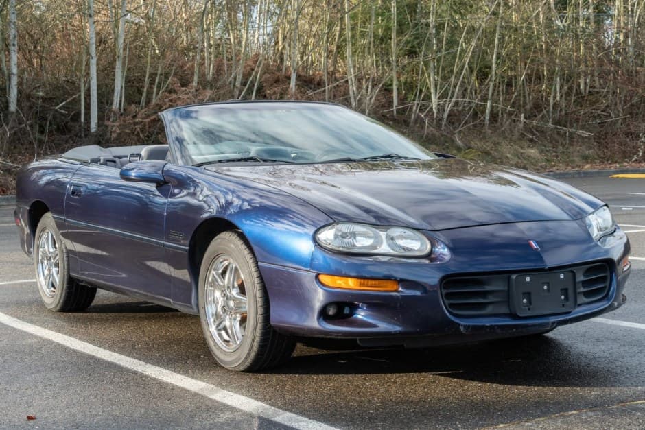 1998 Chevrolet Camaro 4th Generation 1993-2002 sold for $10,000