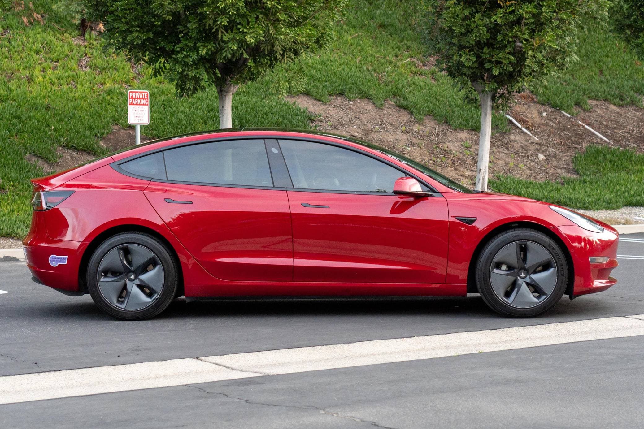 2019 Tesla Model 3 sold for $25,750