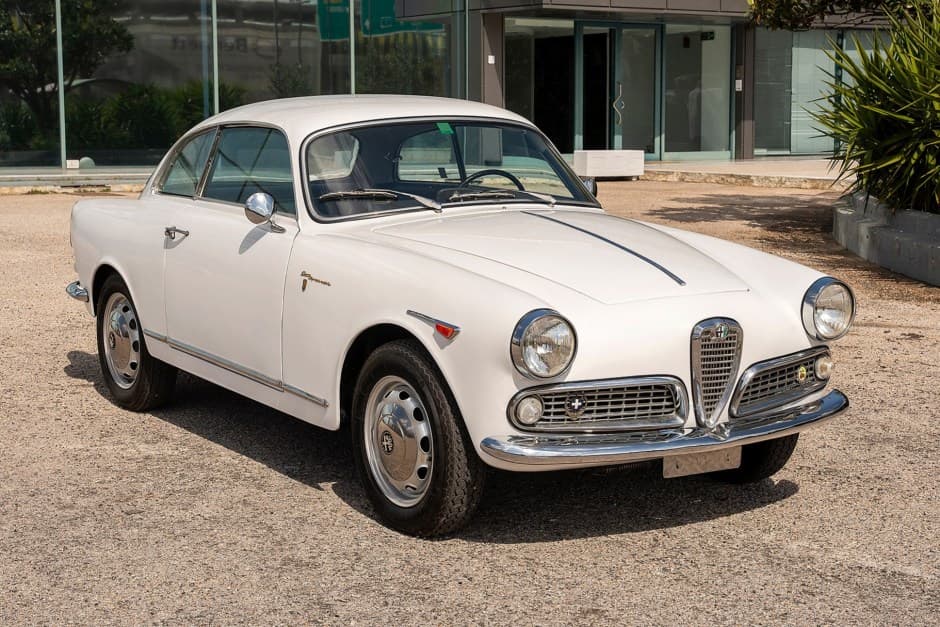 1961 Alfa Romeo 750/101 Series Giulietta & Giulia sold for $50,000