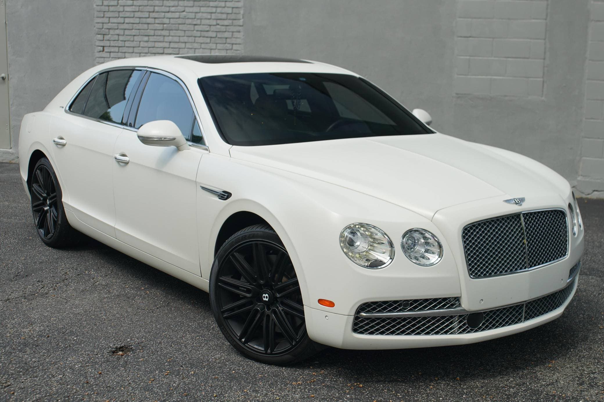 2014 Bentley Flying Spur sold for $56,555