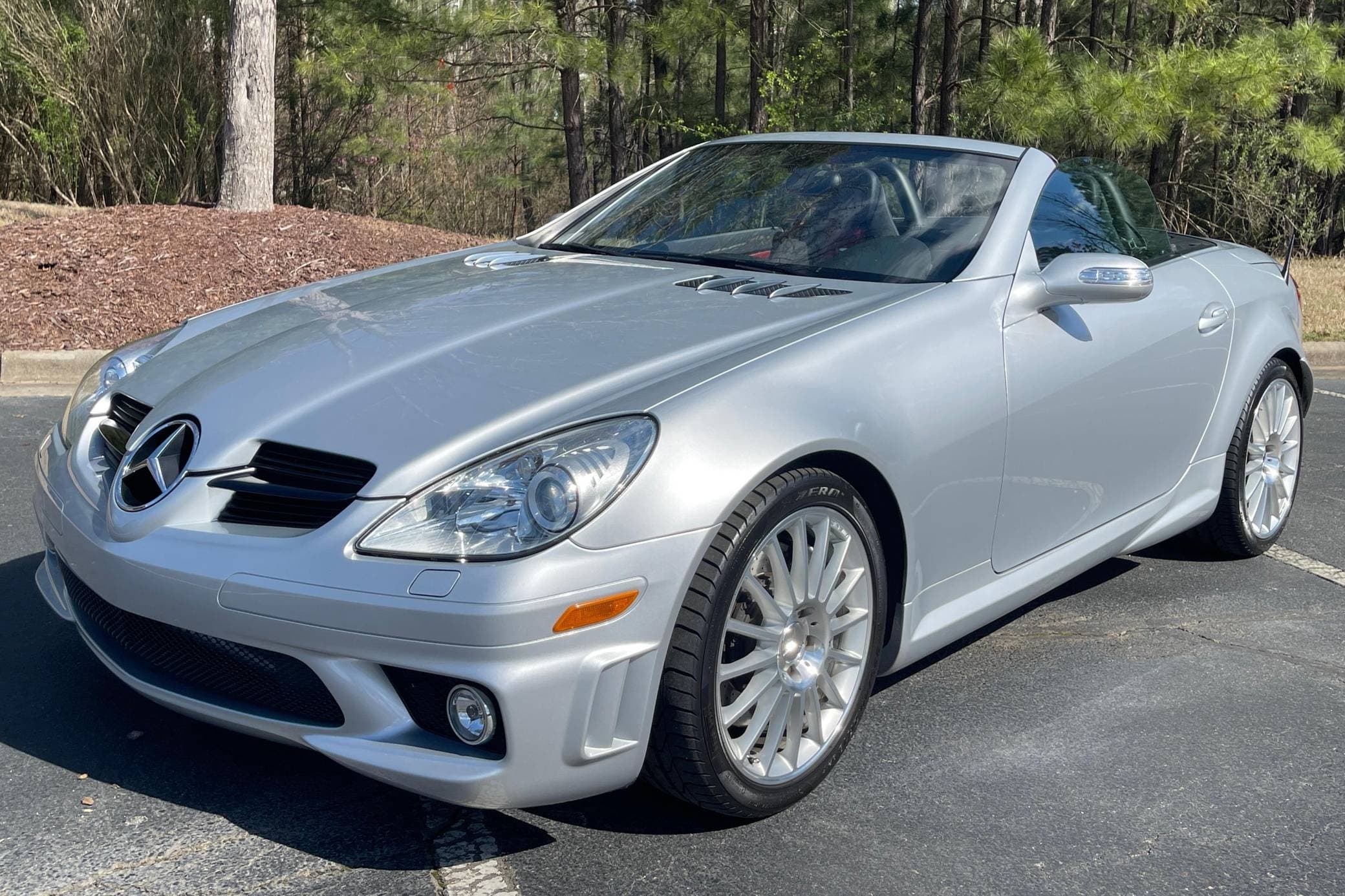 2005 Mercedes-Benz SLK AMG sold for $26,019