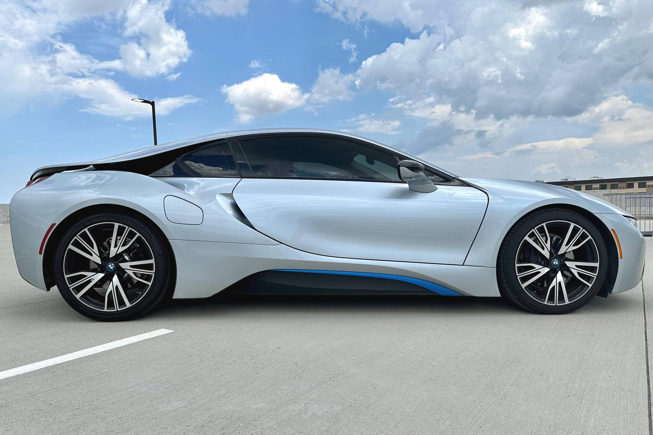 2015 BMW i8 sold for $46,500