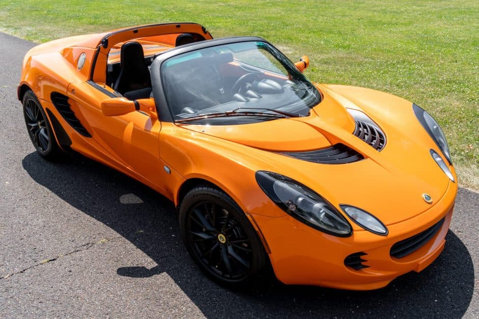2005 Lotus Elise sold for $60,500
