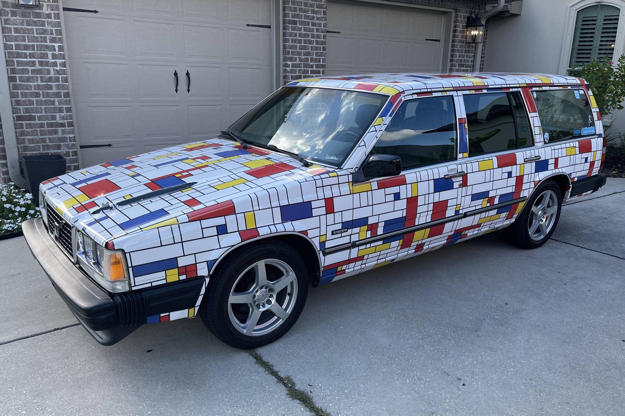 1987 Volvo 760 sold for $5,700