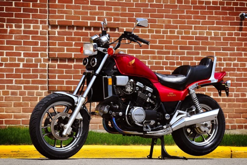 1986 Honda Magna sold for $6,100