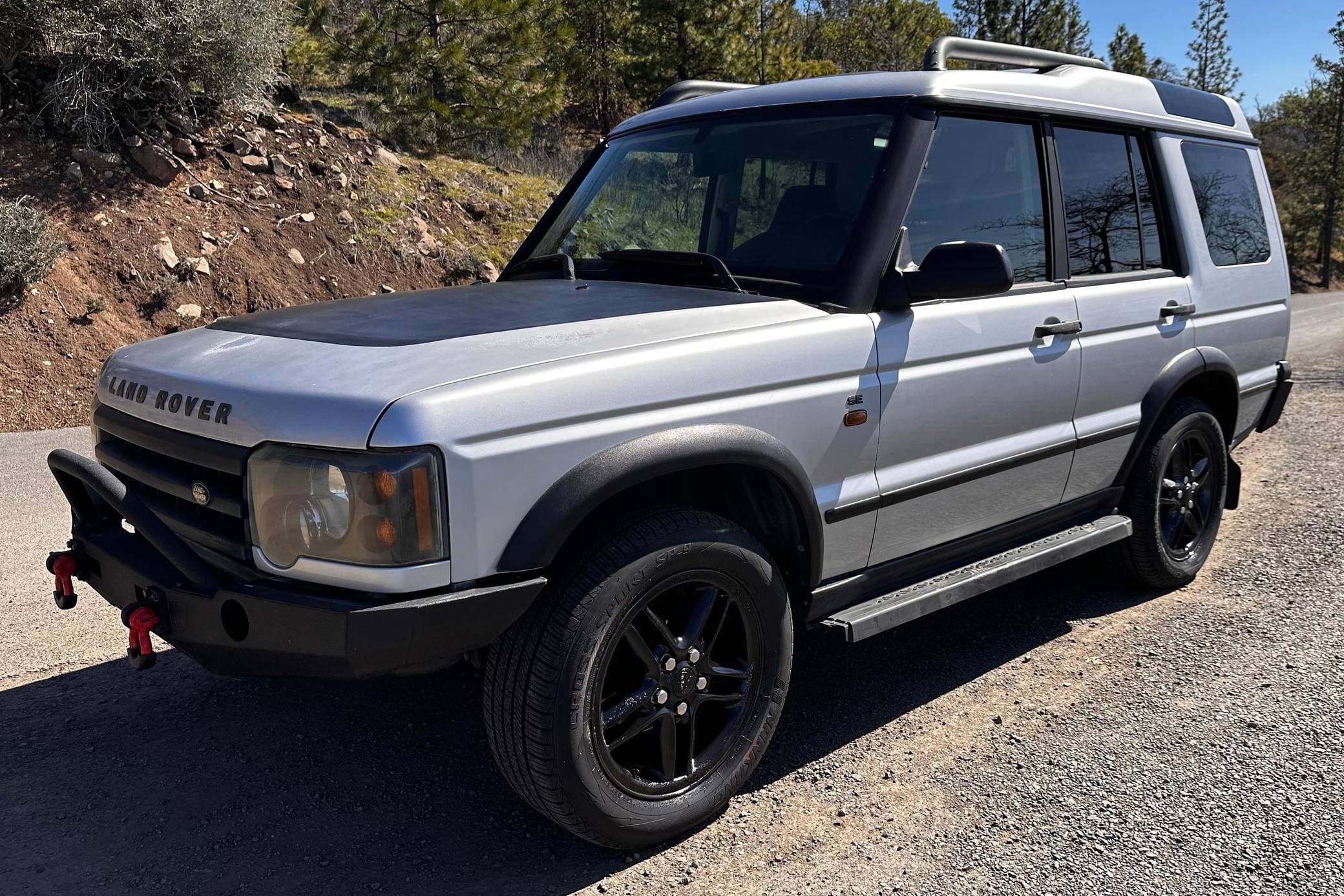 2004 Land Rover Discovery sold for $8,300