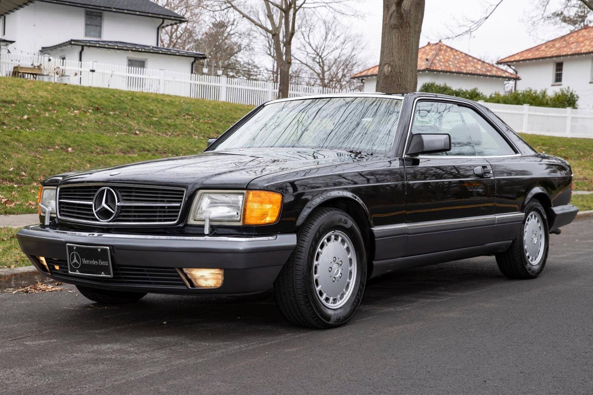 1989 Mercedes-Benz S-Class sold for $28,500